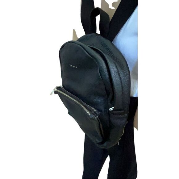 STATE Black Pebble Genuine Leather Backpack  w 3 Exterior Zip Pockets *Pristine - Picture 8 of 13